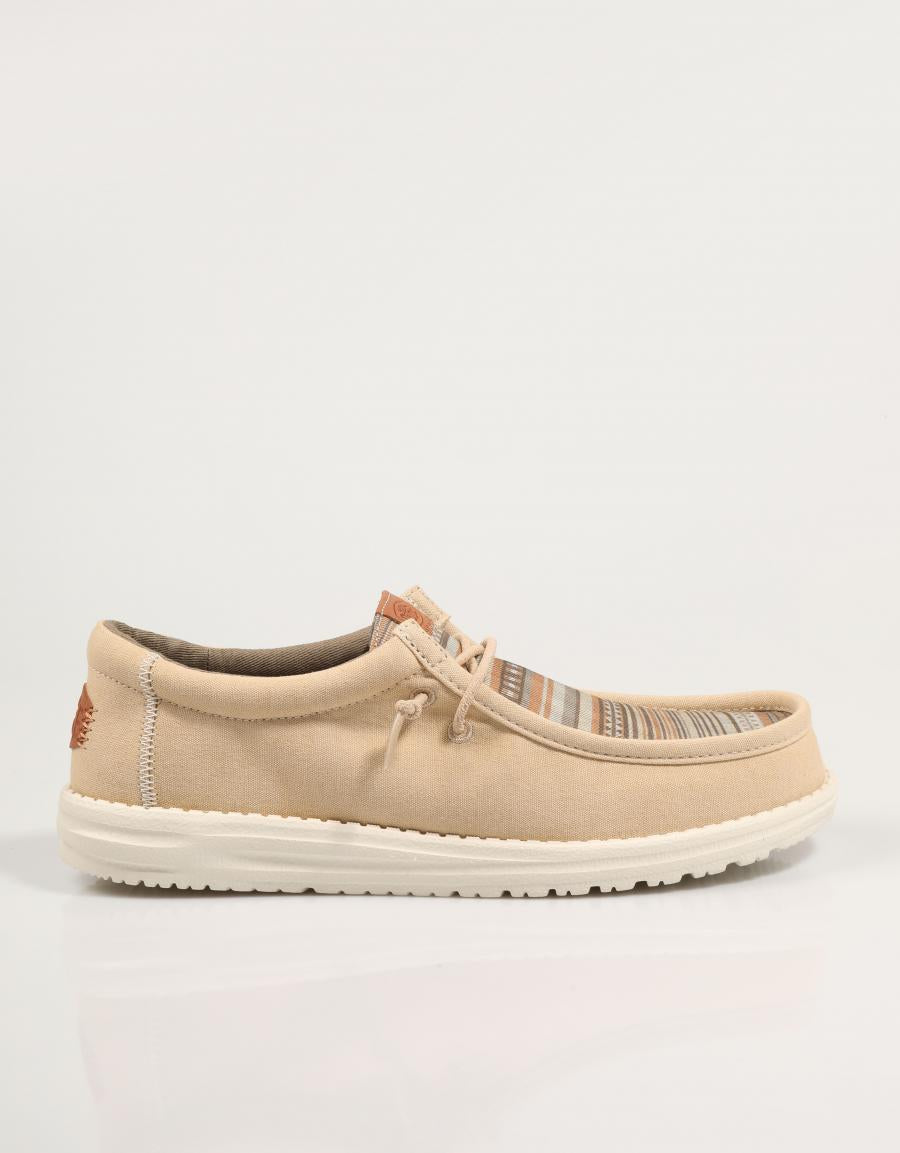 ZAPATOS SPORT DUDE WALLY SURF SHAWL 43092 en color Beige