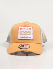 GORRA NEW ERA NE SUMMER TRUCKER NEW ER en color Amarillo