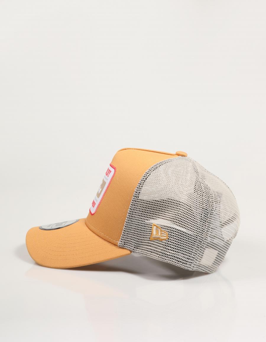 GORRA NEW ERA NE SUMMER TRUCKER NEW ER en color Amarillo