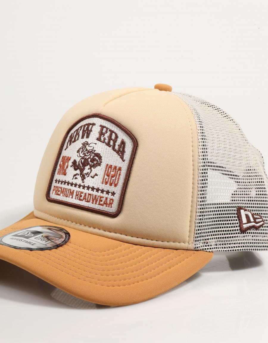 GORRA NEW ERA GRAPHIC PATCH TRUCKER en color Amarillo