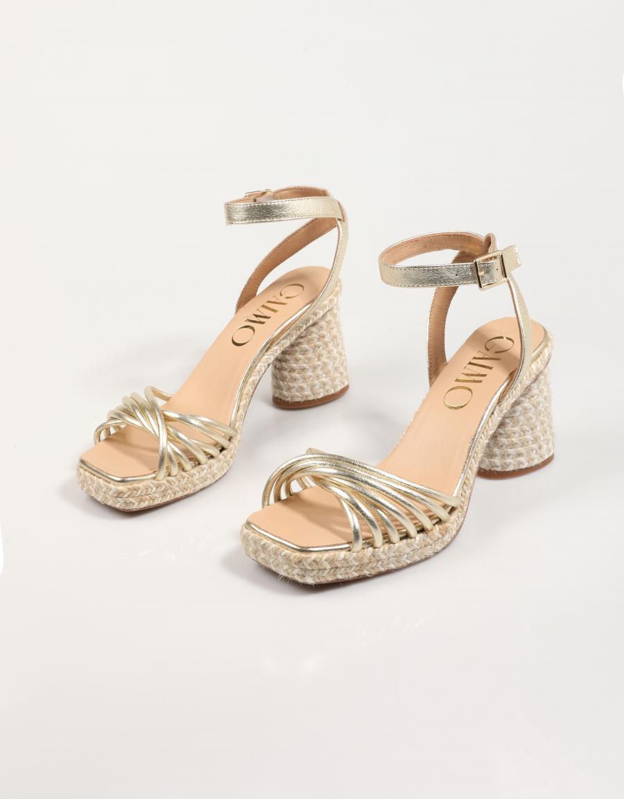 SANDALIAS GAIMO FUSCA en color Platino