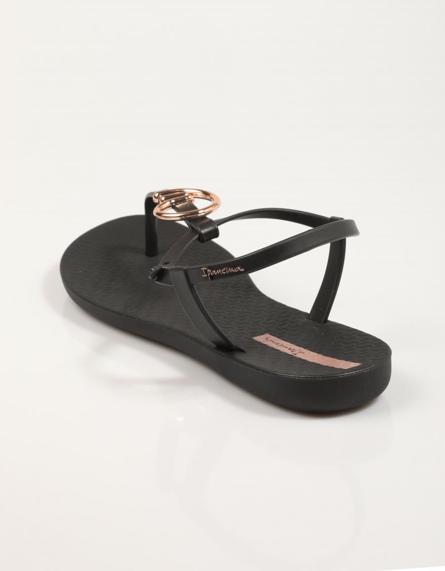 CHANCLAS IPANEMA CLASS STYLISH SANDAL FEM 83656 en color Negro