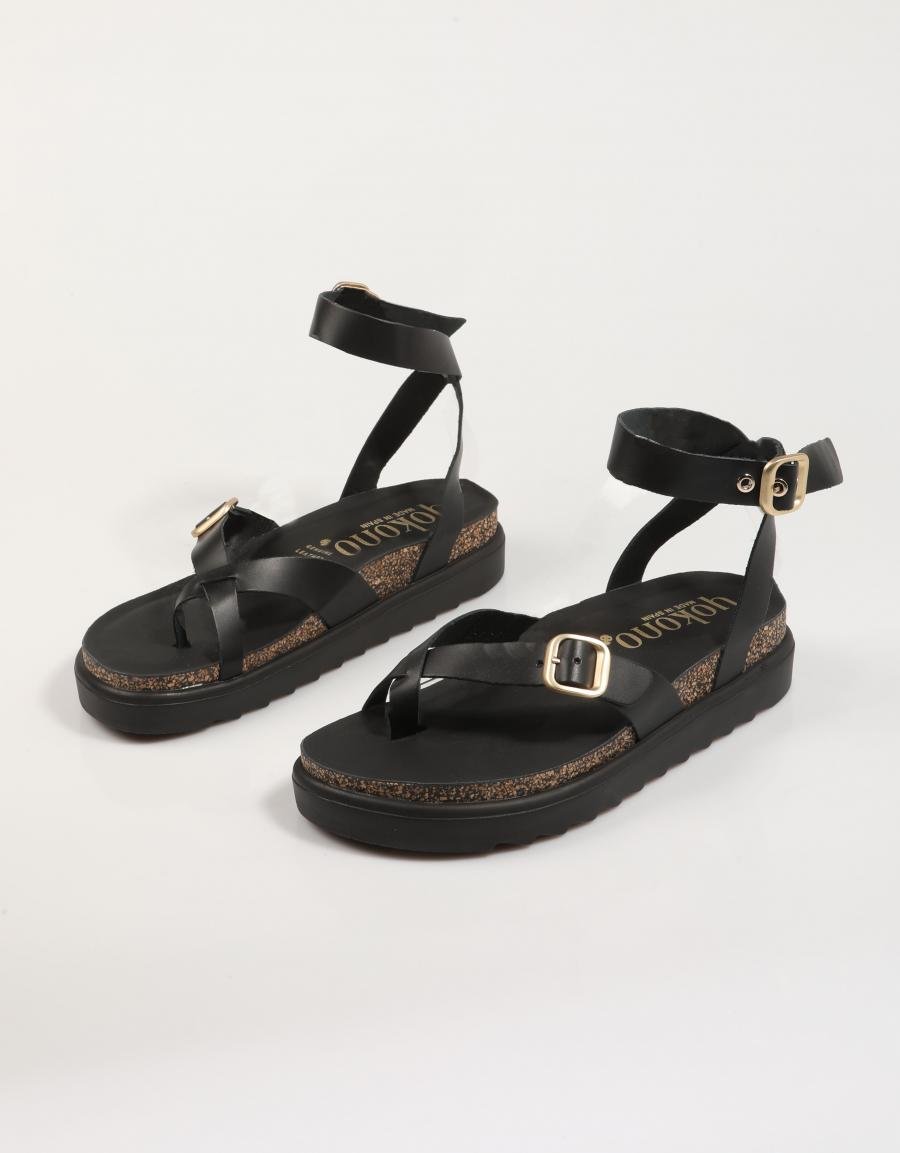 SANDALIAS YOKONO TUNEZ 135 en color Negro