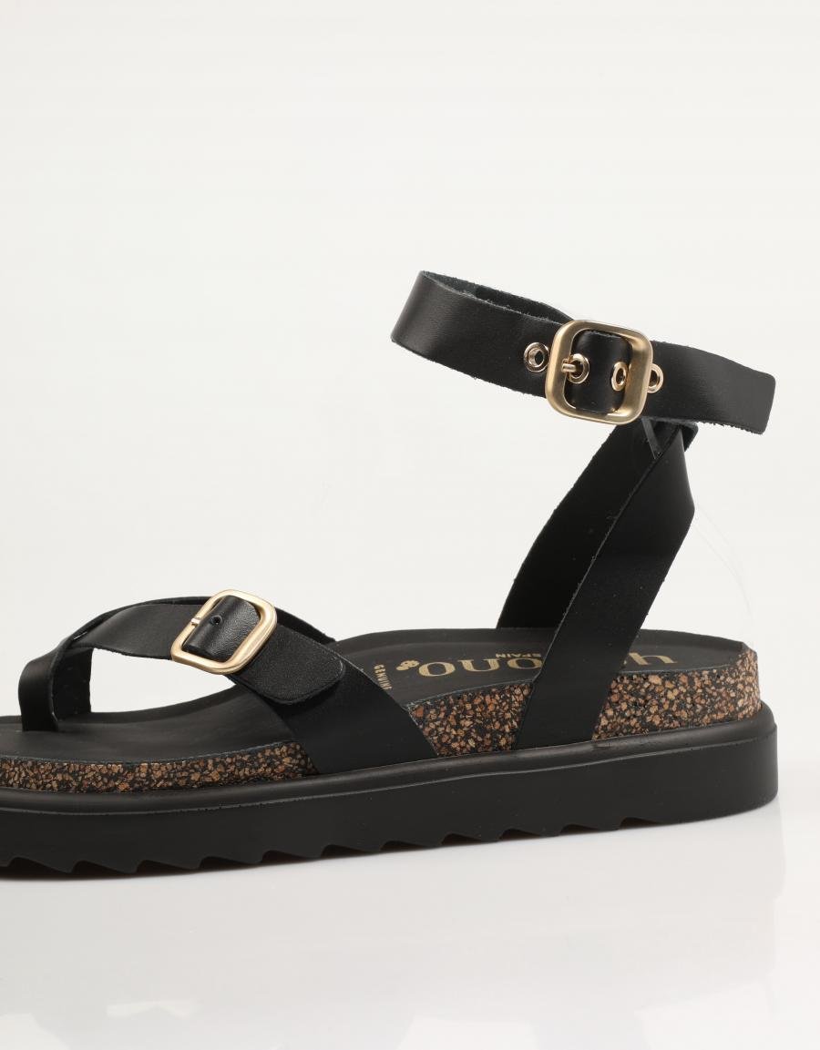 SANDALIAS YOKONO TUNEZ 135 en color Negro