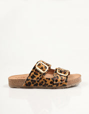 SANDALIAS YOKONO JERBA 700 en color Marron