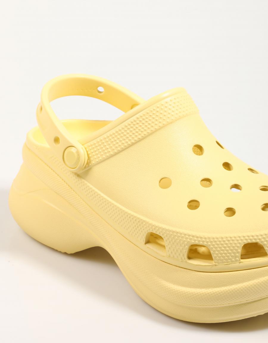 ZUECOS CROCS BAE CLOG 206302 en color Amarillo