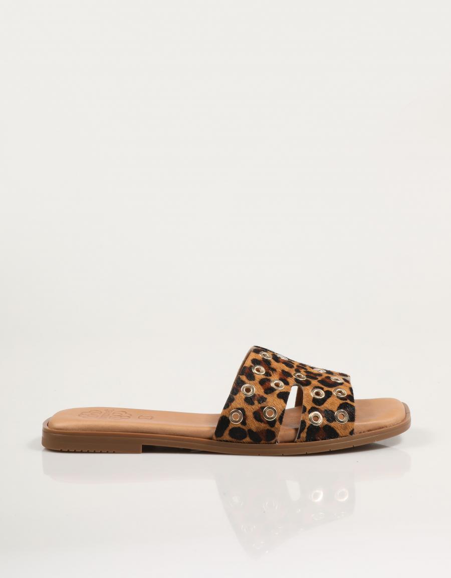 SANDALIAS PORRONET 3117 en color Marron