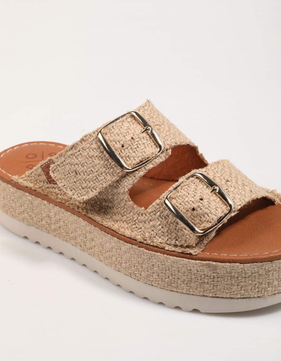 SANDALIAS POPA COLLAO FIBRA en color Beige