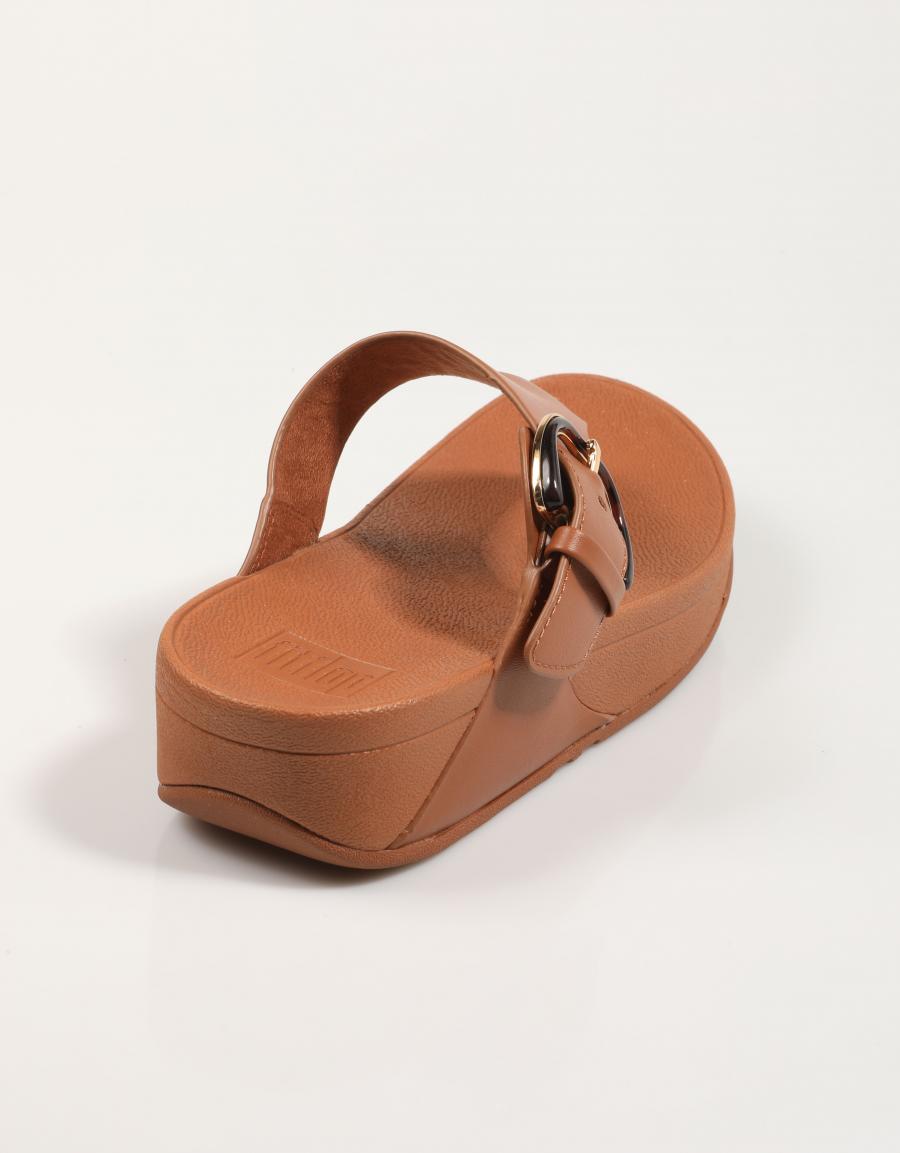 SANDALIAS FITFLOP W LULU RESIN BUCKLE LEATHER TOE en color Cuero