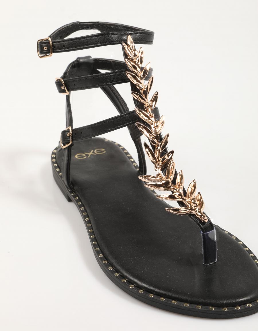 SANDALIAS EXE P4015 7 en color Negro