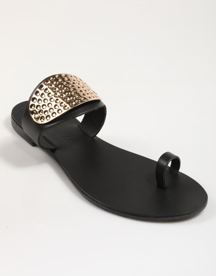 SANDALIAS NICOLAS LAINAS 242 en color Negro