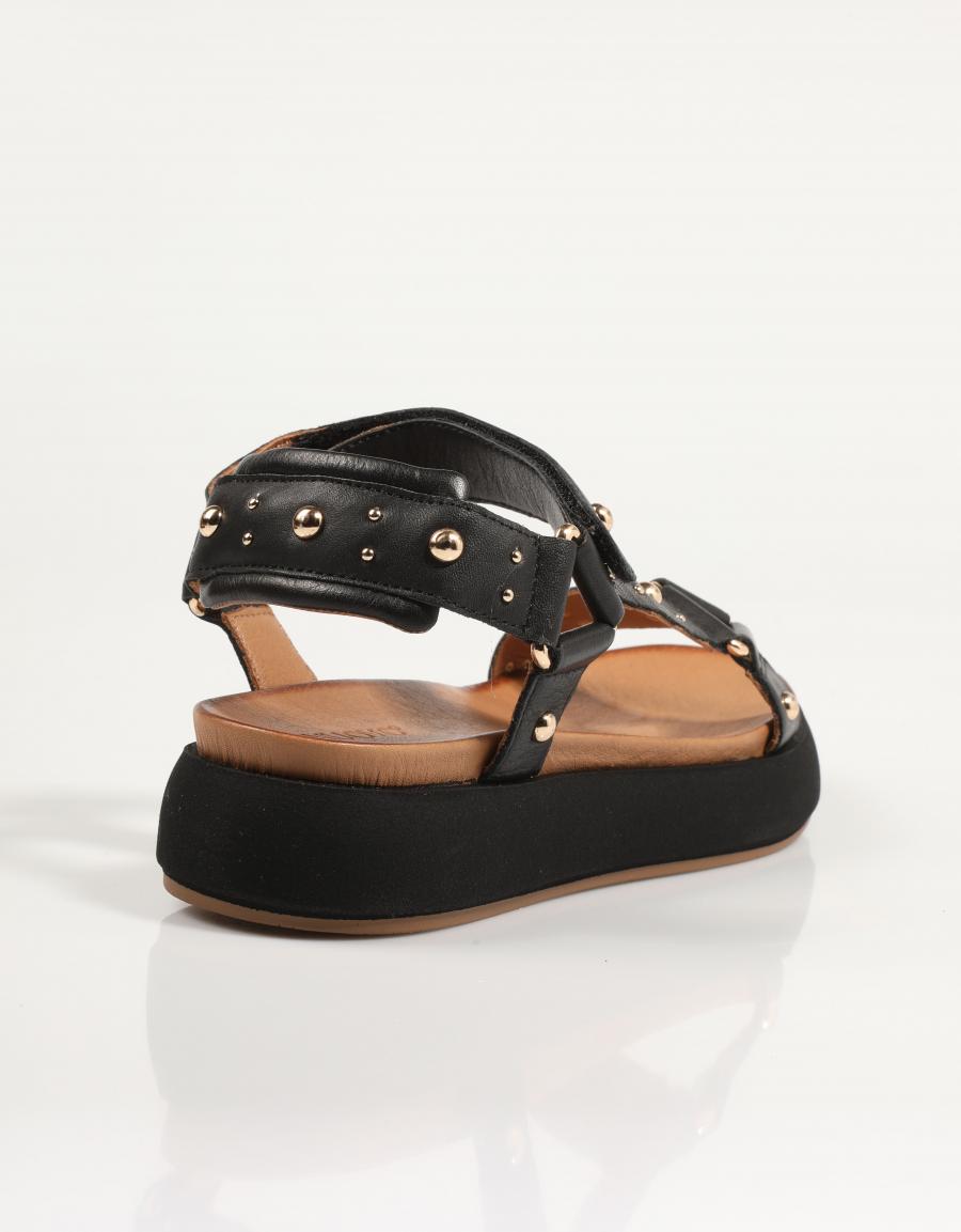 SANDALIAS INUOVO A96044 en color Negro