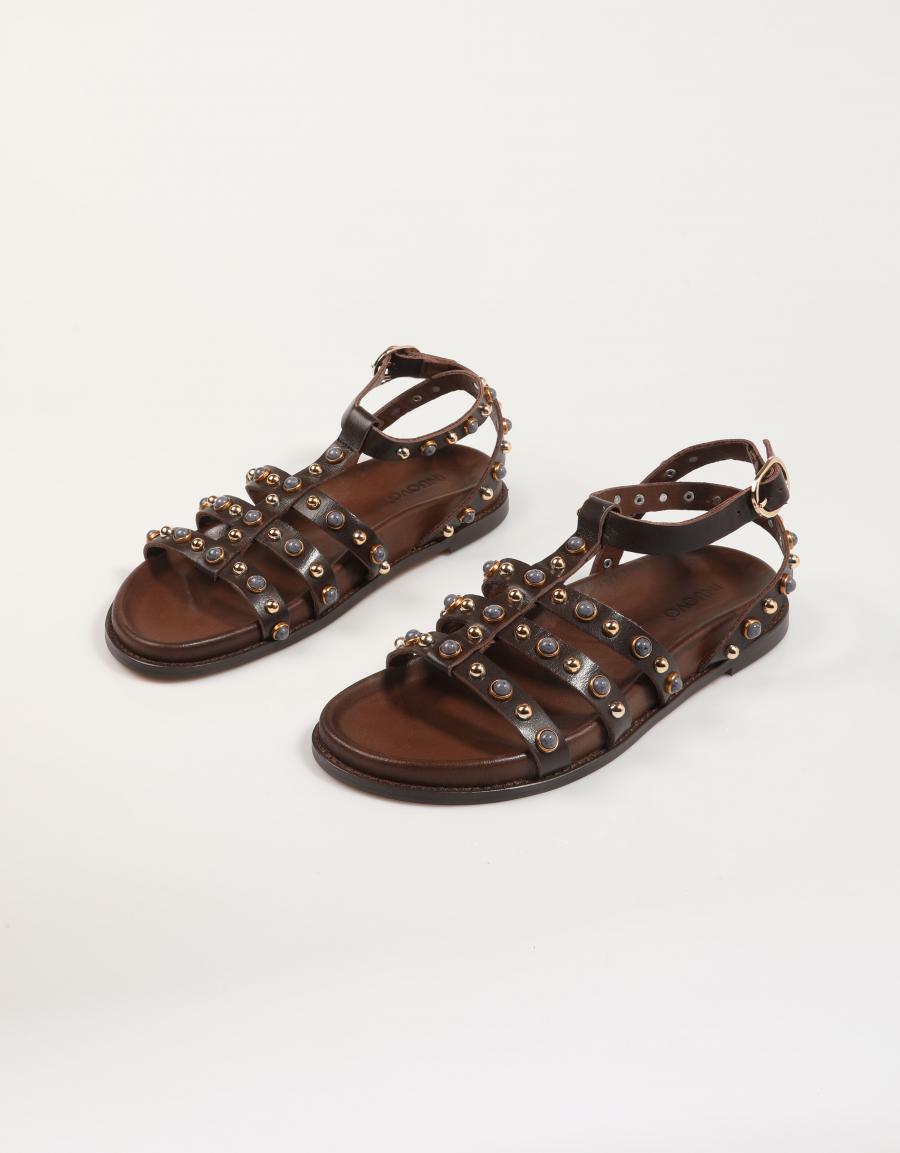 SANDALIAS INUOVO D51002 en color Marron