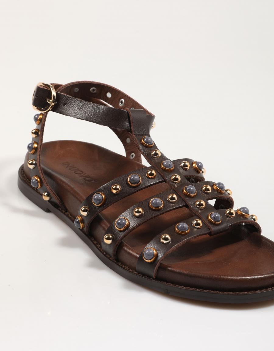 SANDALIAS INUOVO D51002 en color Marron