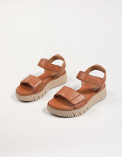 SANDALIAS TAMARIS 88720 44 en color Cuero