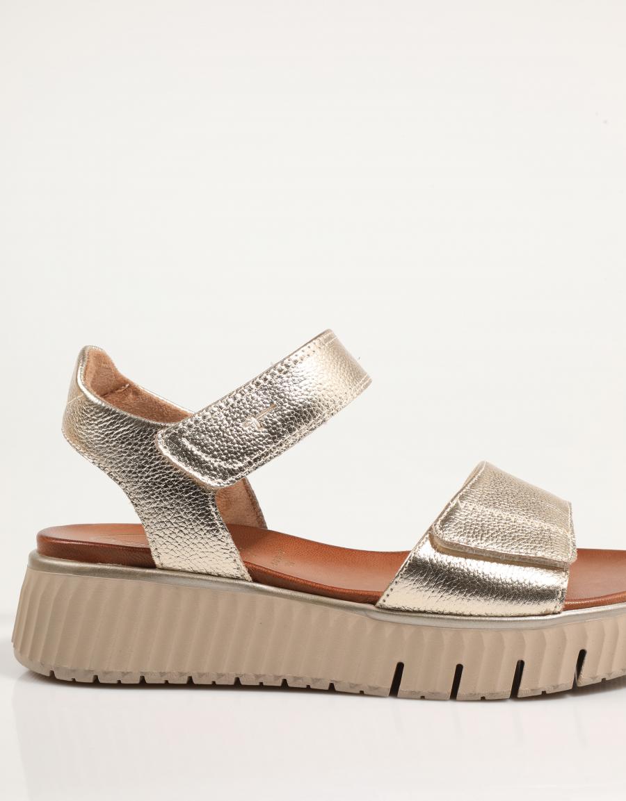 SANDALIAS TAMARIS 88720 44 en color Oro