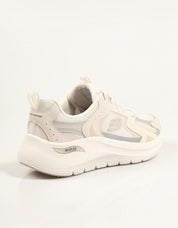 ZAPATILLAS SKECHERS ARCH FIT 2 0 VINTAGE LUXE en color Beige