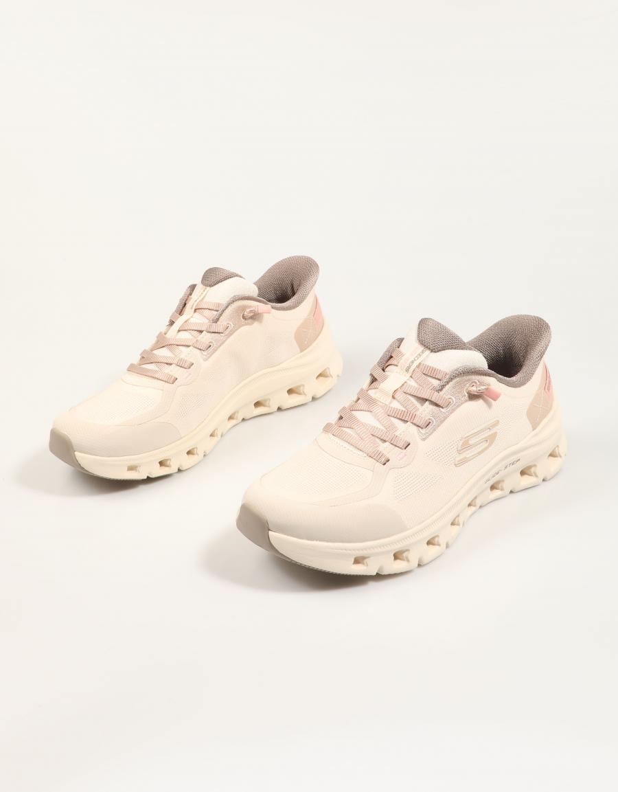 ZAPATILLAS SKECHERS GLIDE STEP PRO PURE MOTION en color Beige