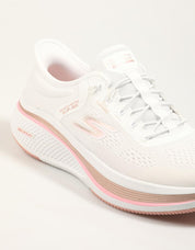 ZAPATILLAS SKECHERS SLIP INS GO RUN ELEVATE en color Blanco
