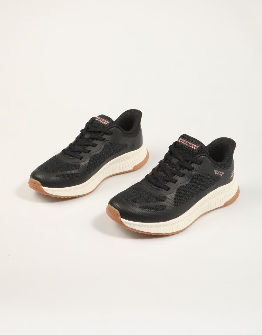 ZAPATILLAS SKECHERS SLIP INS BOBS SQUAD 4 en color Negro