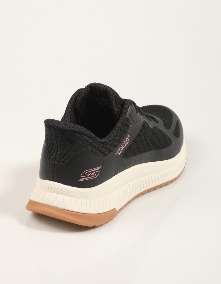 ZAPATILLAS SKECHERS SLIP INS BOBS SQUAD 4 en color Negro