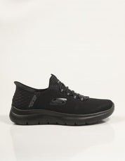 ZAPATILLAS SKECHERS SLIP INS SUMMITS HIGH RANGE en color Negro