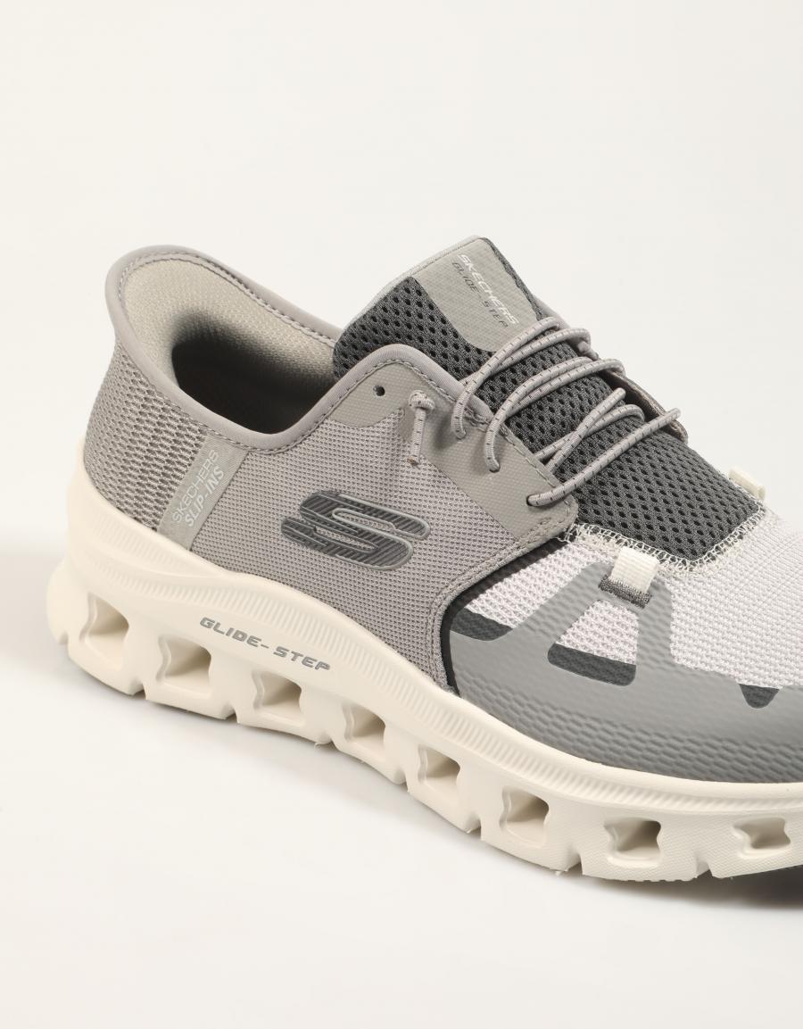 ZAPATILLAS SKECHERS SLIP INS GLIDE STEP PRO en color Gris