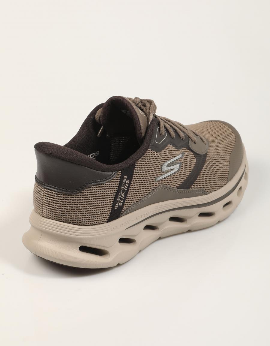 ZAPATILLAS SKECHERS SLIP INS GO WALK GLIDE STEP en color Taupe
