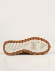 ZAPATILLAS SKECHERS SLIP INS BOBS SPORT SQUAD en color Taupe