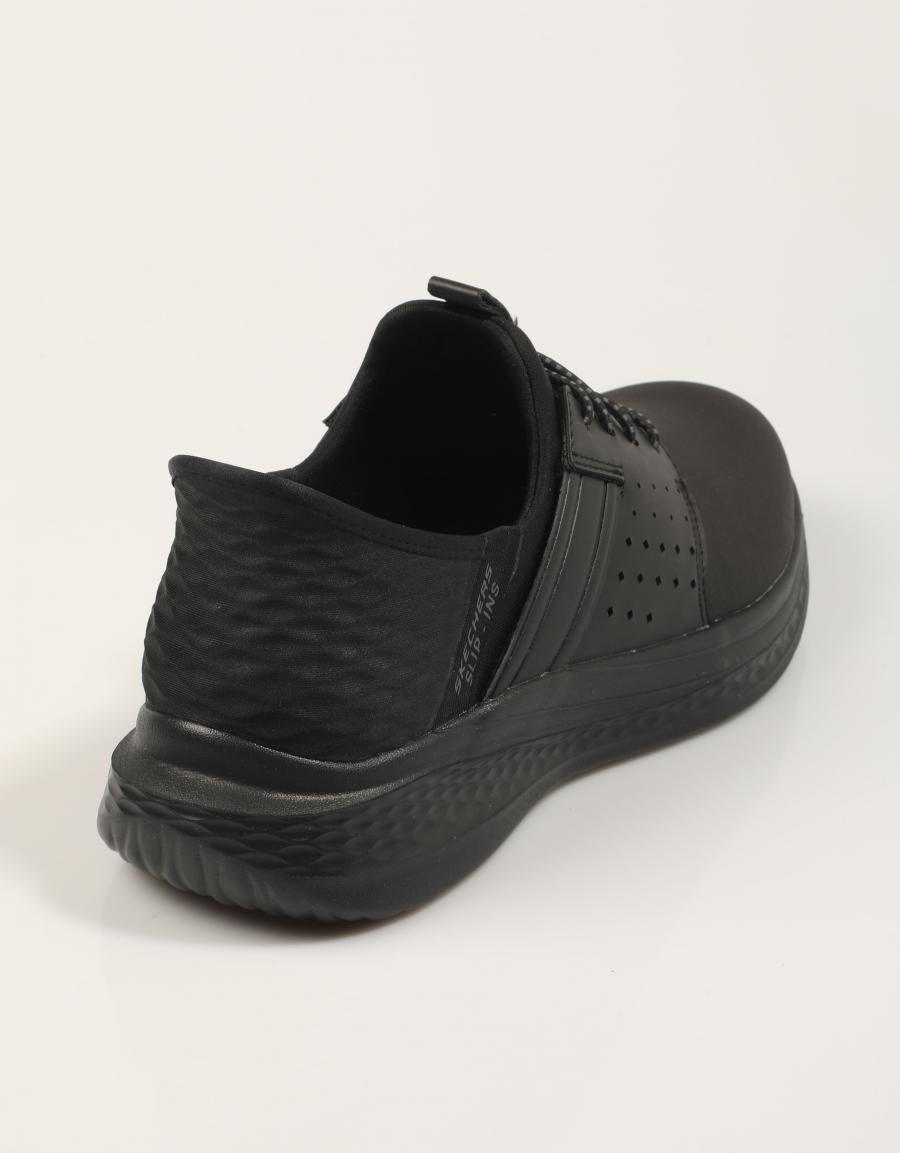 ZAPATILLAS SKECHERS SLIP INS R F SLADE ZACHARY en color Negro