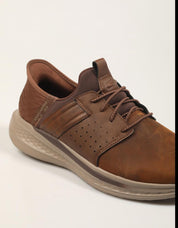 ZAPATILLAS SKECHERS SLIP INS R F SLADE ZACHARY en color Marron