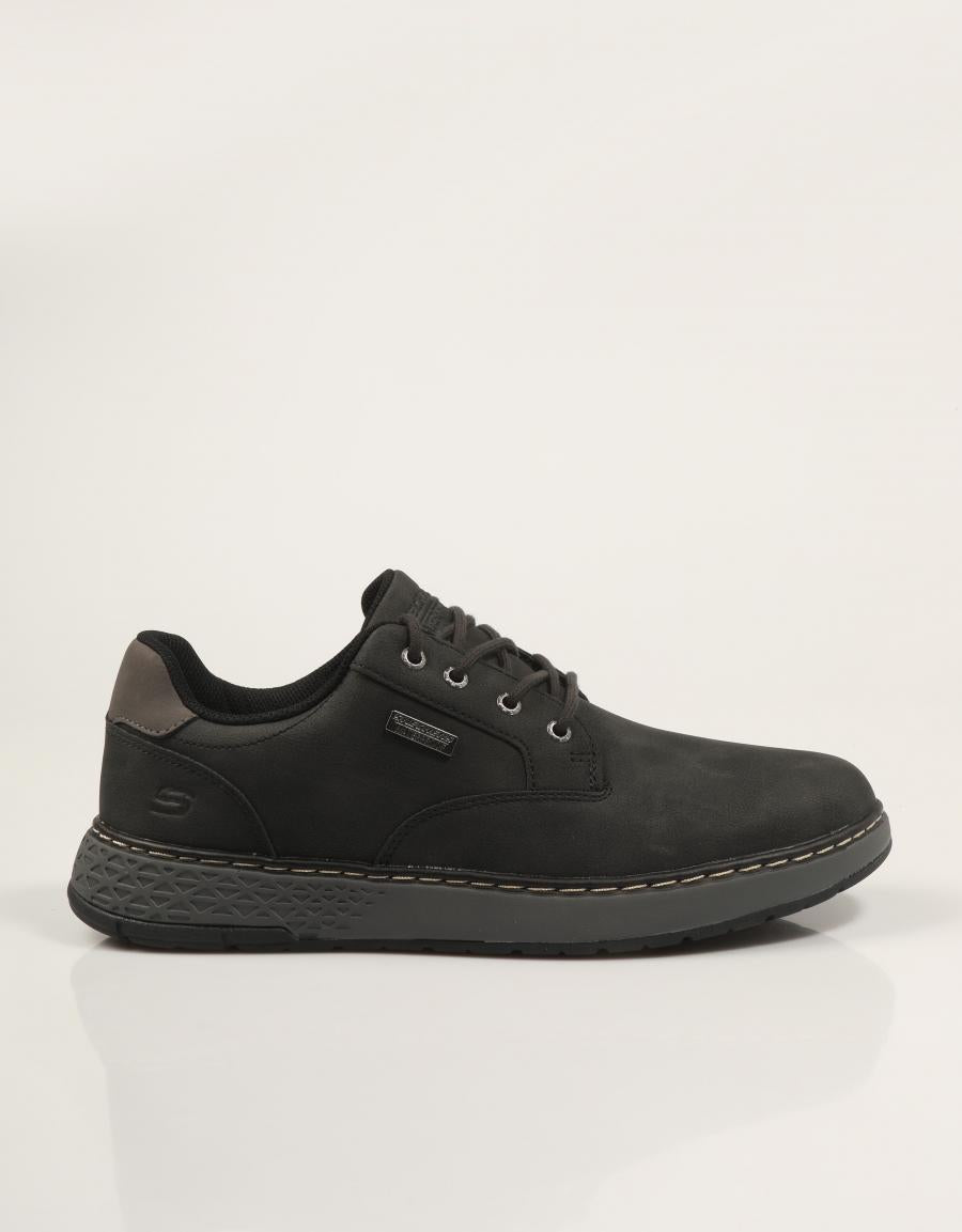 ZAPATILLAS SKECHERS RELAXED FIT GARLAN PRYOR en color Negro