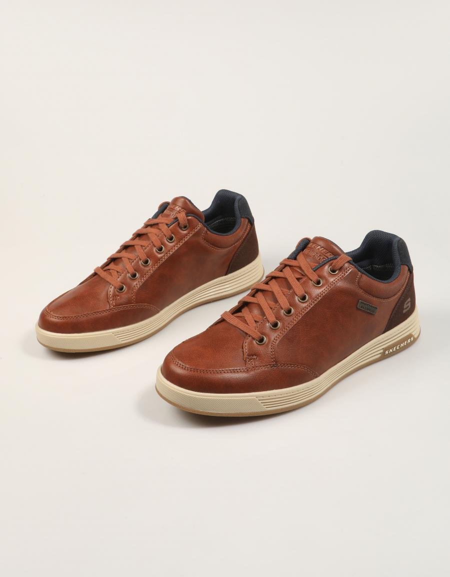 ZAPATILLAS SKECHERS CAVELL SPARKMAN en color Cuero
