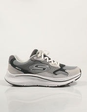 ZAPATILLAS SKECHERS GO RUN CONSISTENT 2 0 RETRO RUNN en color Gris