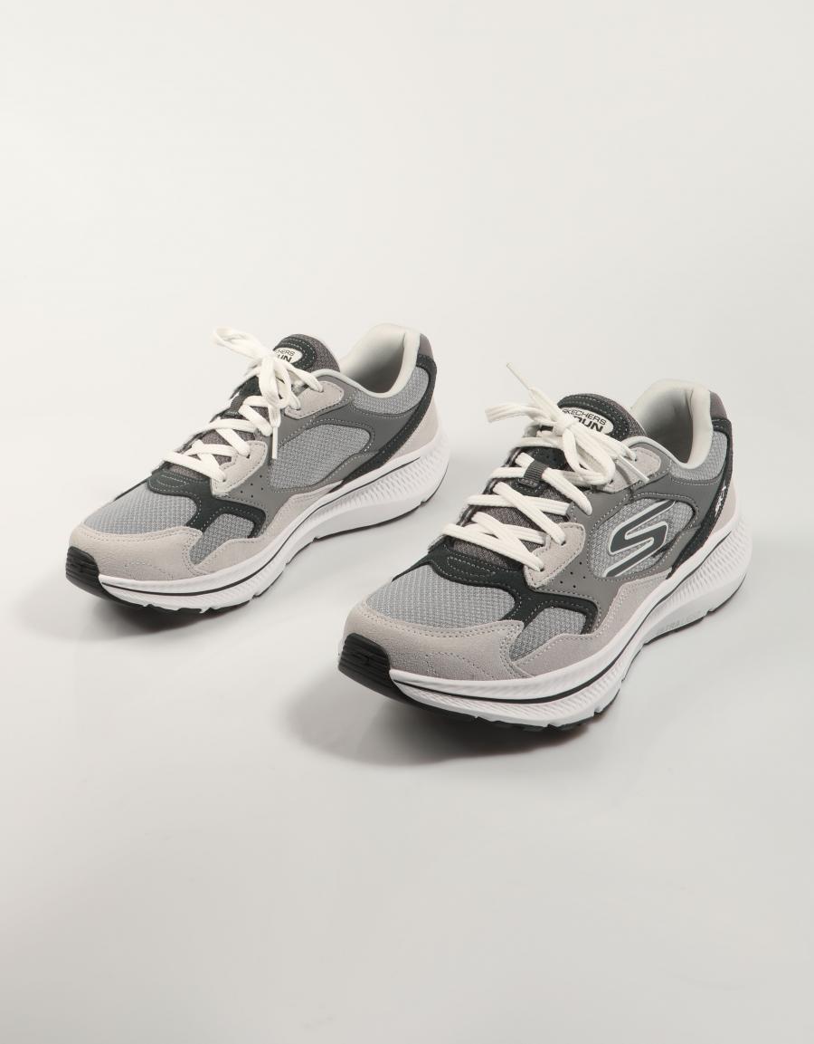 ZAPATILLAS SKECHERS GO RUN CONSISTENT 2 0 RETRO RUNN en color Gris