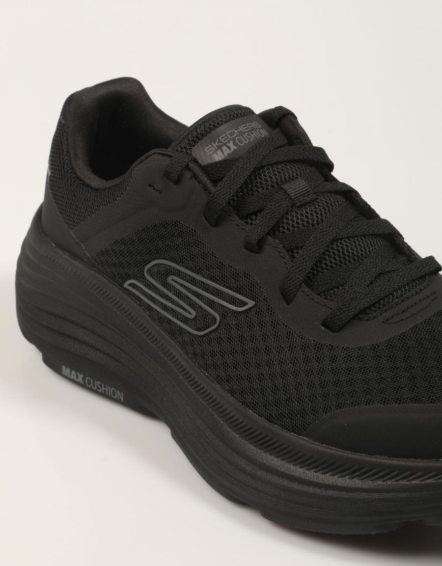 ZAPATILLAS SKECHERS MAX CUSHIONING ENDEAVOUR en color Negro
