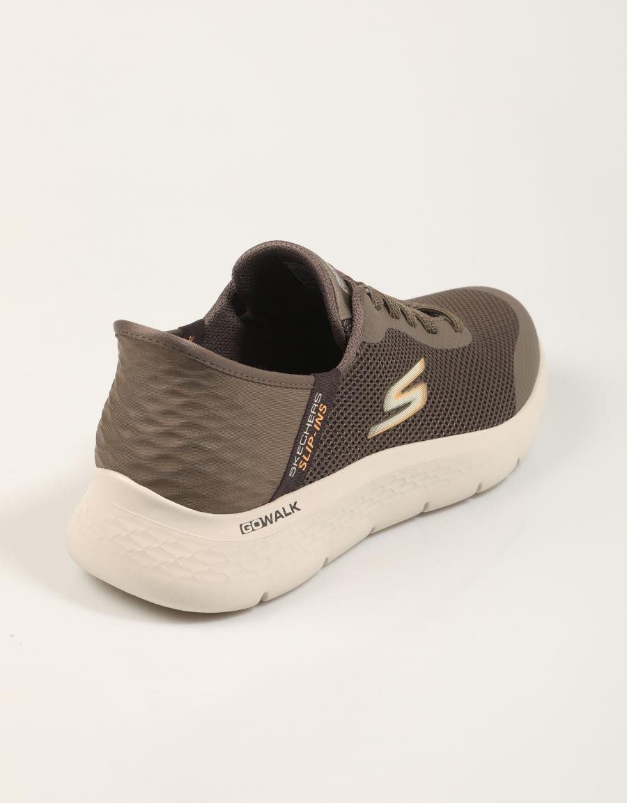 ZAPATILLAS SKECHERS SLIP INS GO WALK FLEX en color Marron
