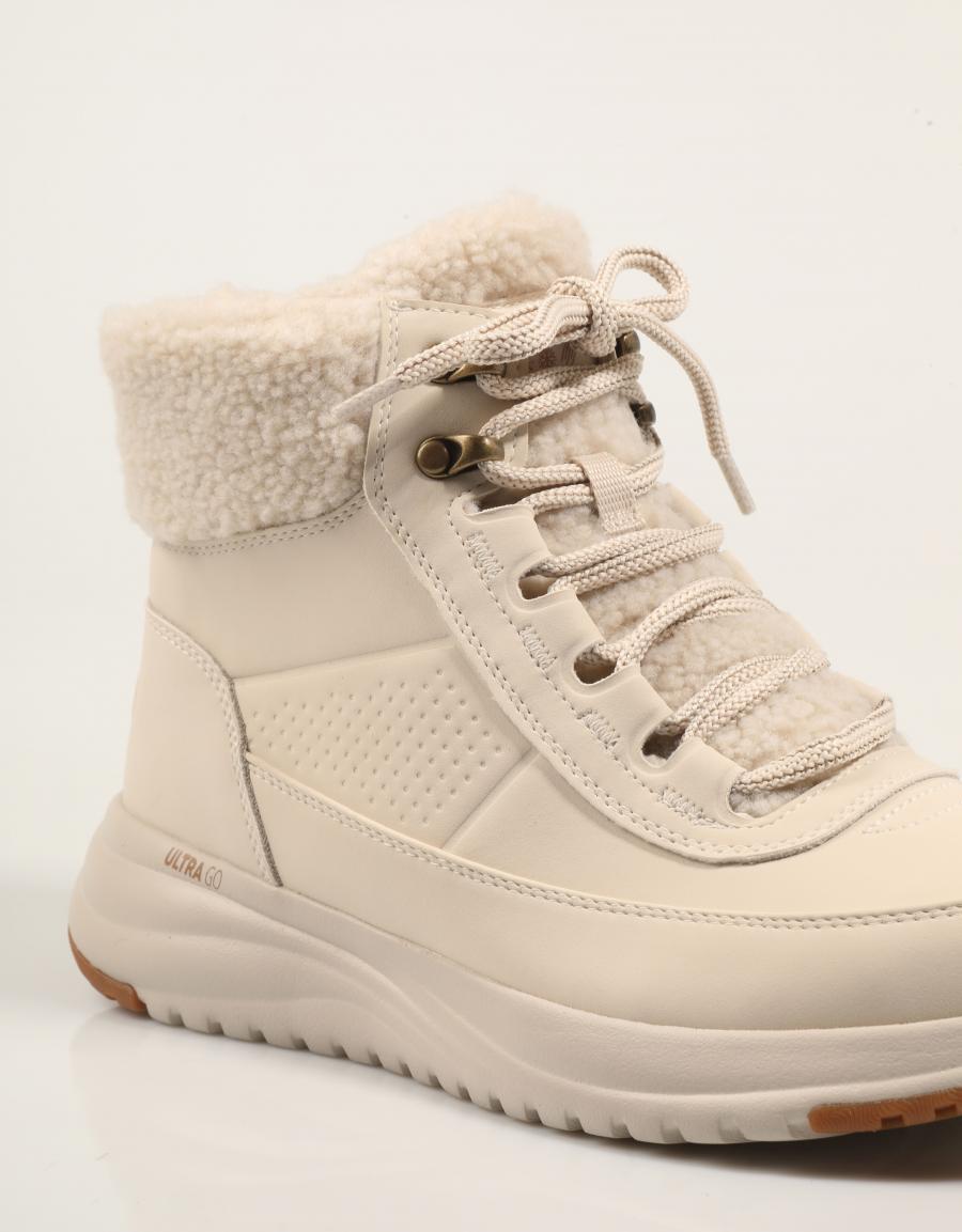 ZAPATILLAS SKECHERS ON THE GO STELLAR ALPINE ADVENTU en color Beige
