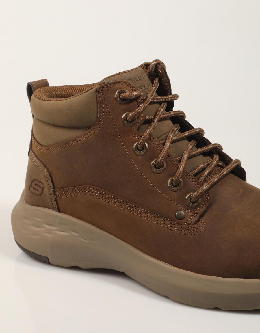 BOTINES SKECHERS RELAXED FIT PARSON EDERIC en color Cuero
