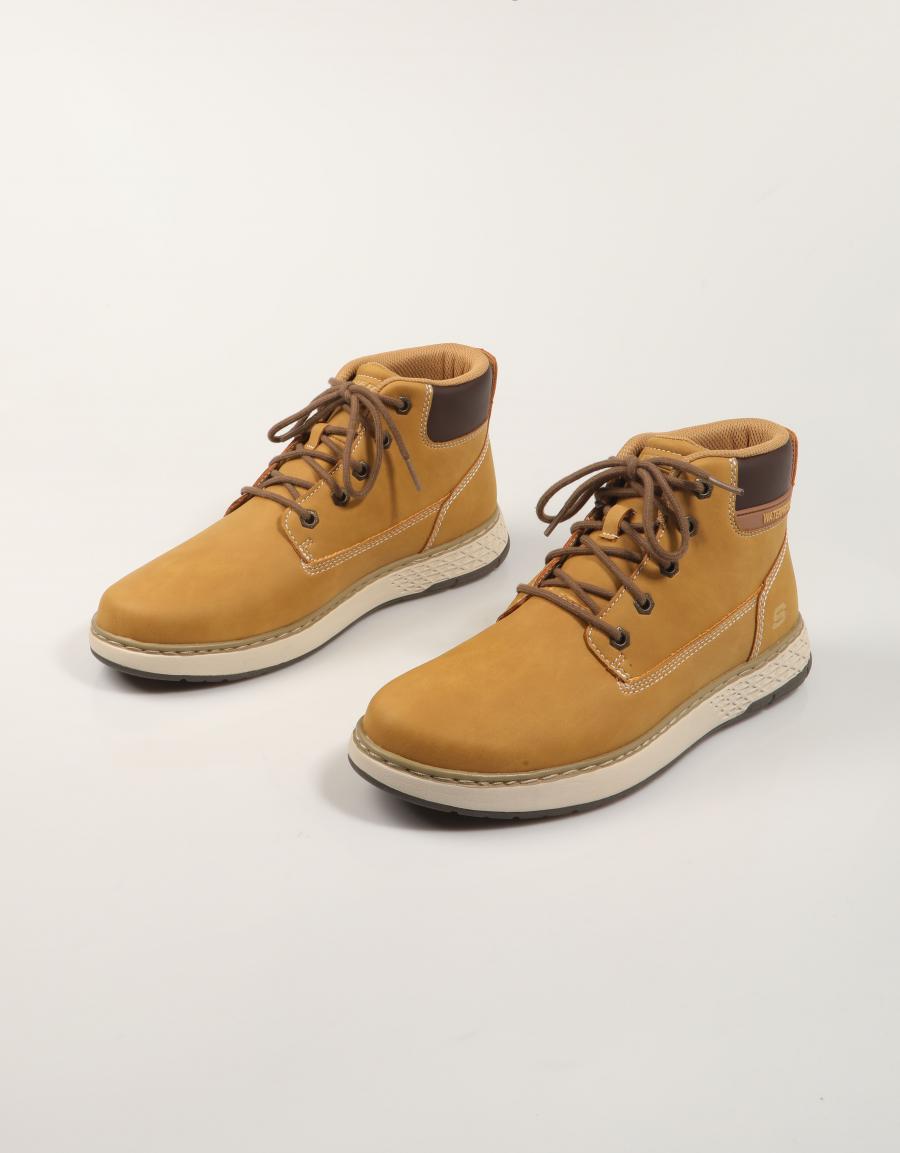 BOTINES SKECHERS RELAXED FIT GARLAN DENO en color Amarillo