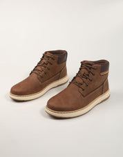BOTINES SKECHERS RELAXED FIT GARLAN DENO en color Marron