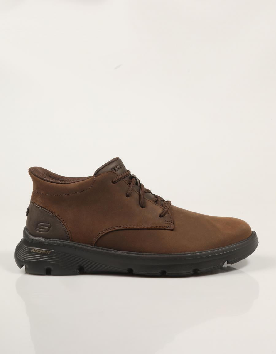 BOTINES SKECHERS ARCH FIT GARZA en color Marron