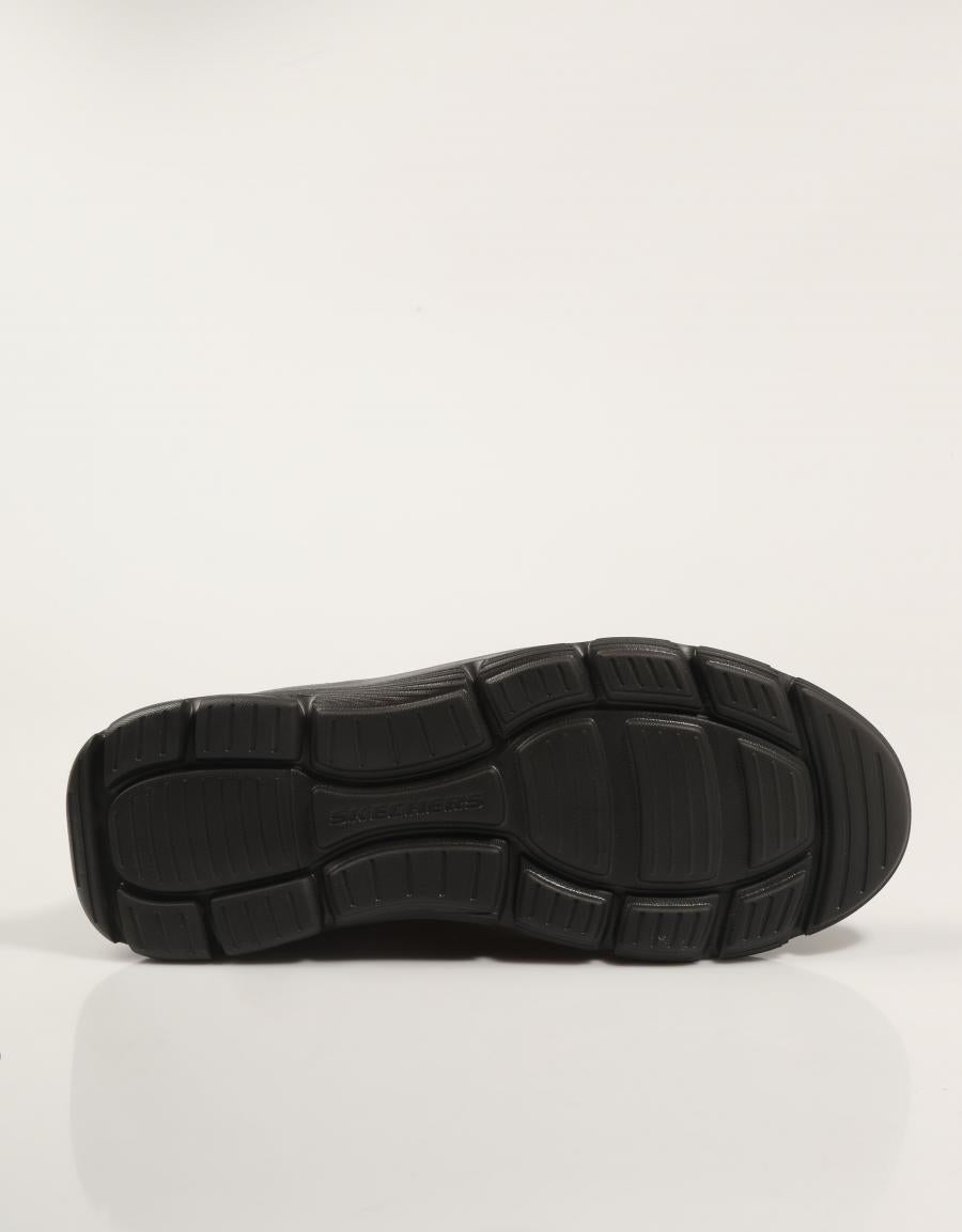 BOTINES SKECHERS ARCH FIT GARZA en color Marron