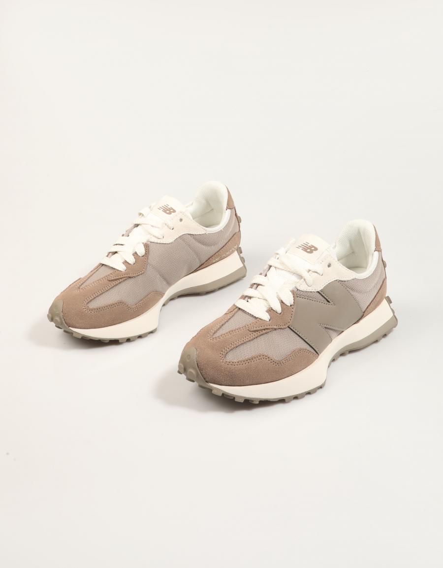 ZAPATILLAS NEW BALANCE  en color Marron