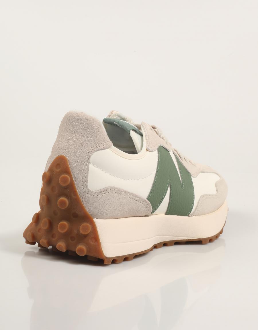 ZAPATILLAS NEW BALANCE  en color Blanco