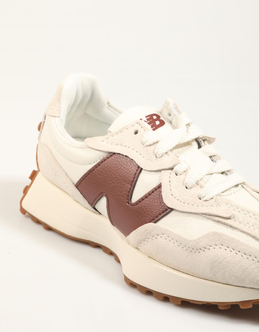 ZAPATILLAS NEW BALANCE  en color Blanco