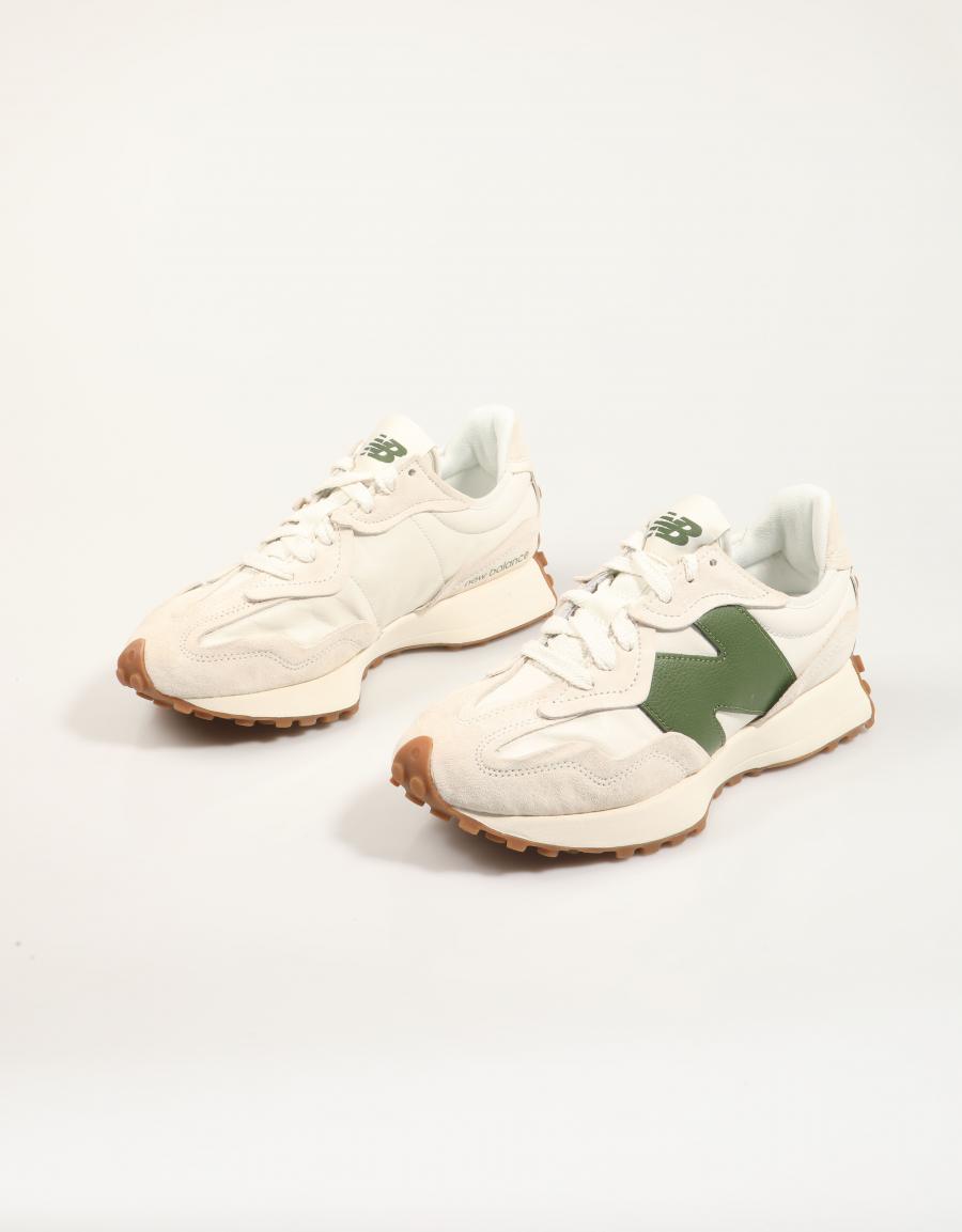 ZAPATILLAS NEW BALANCE U327 en color Blanco