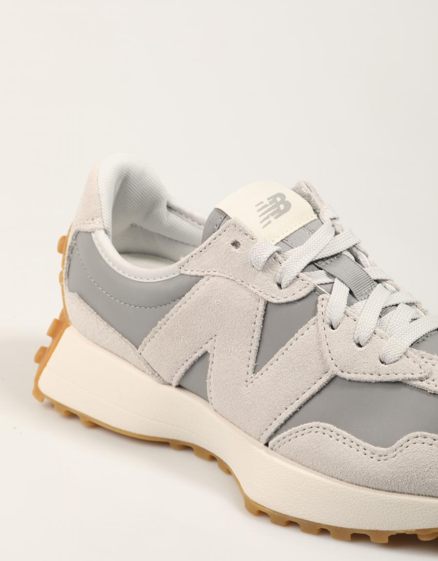ZAPATILLAS NEW BALANCE WS327 en color Gris