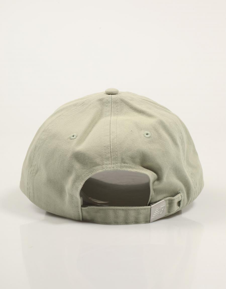 GORRA NEW BALANCE PANEL CLASSIC HAT en color Beige