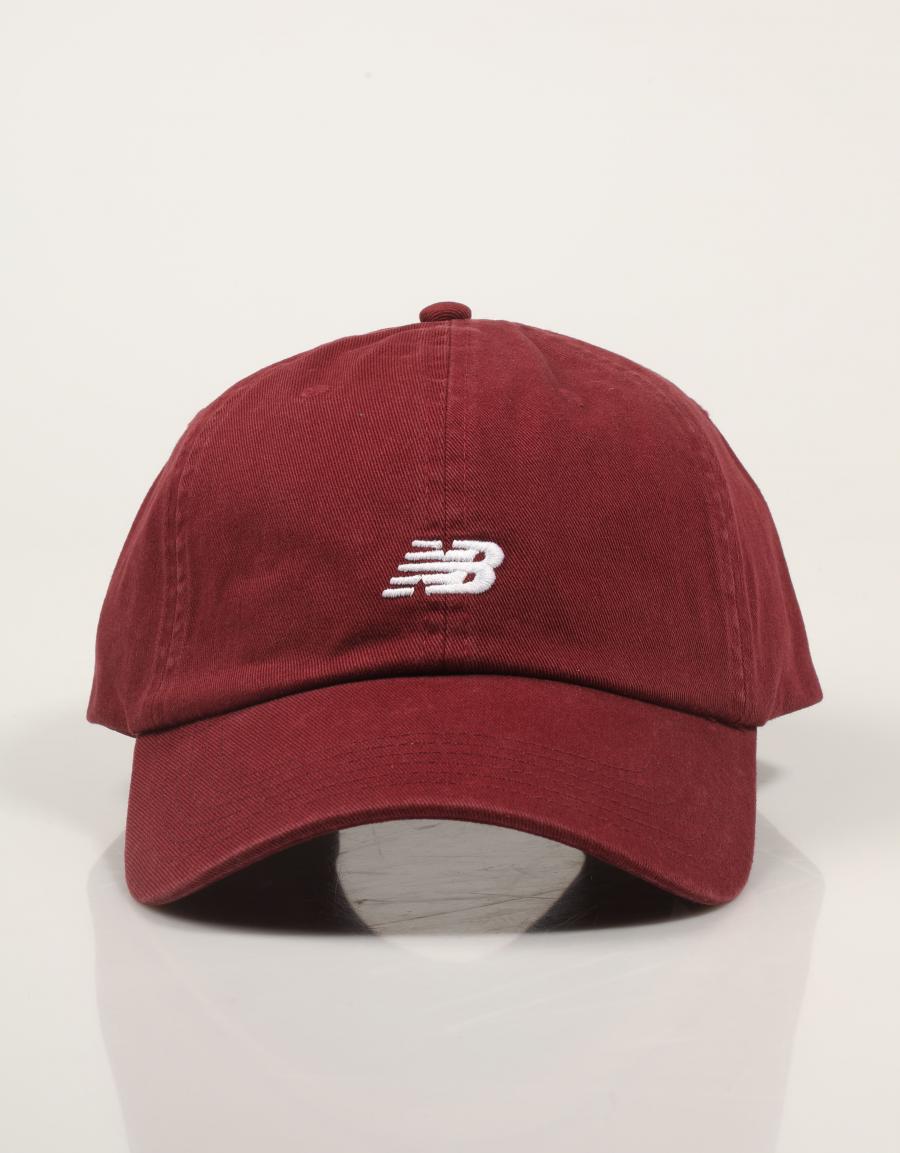 GORRA NEW BALANCE PANEL CLASSIC HAT en color Burdeos